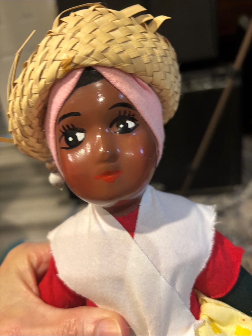 Multicultural soft doll - Picture 3 of 5